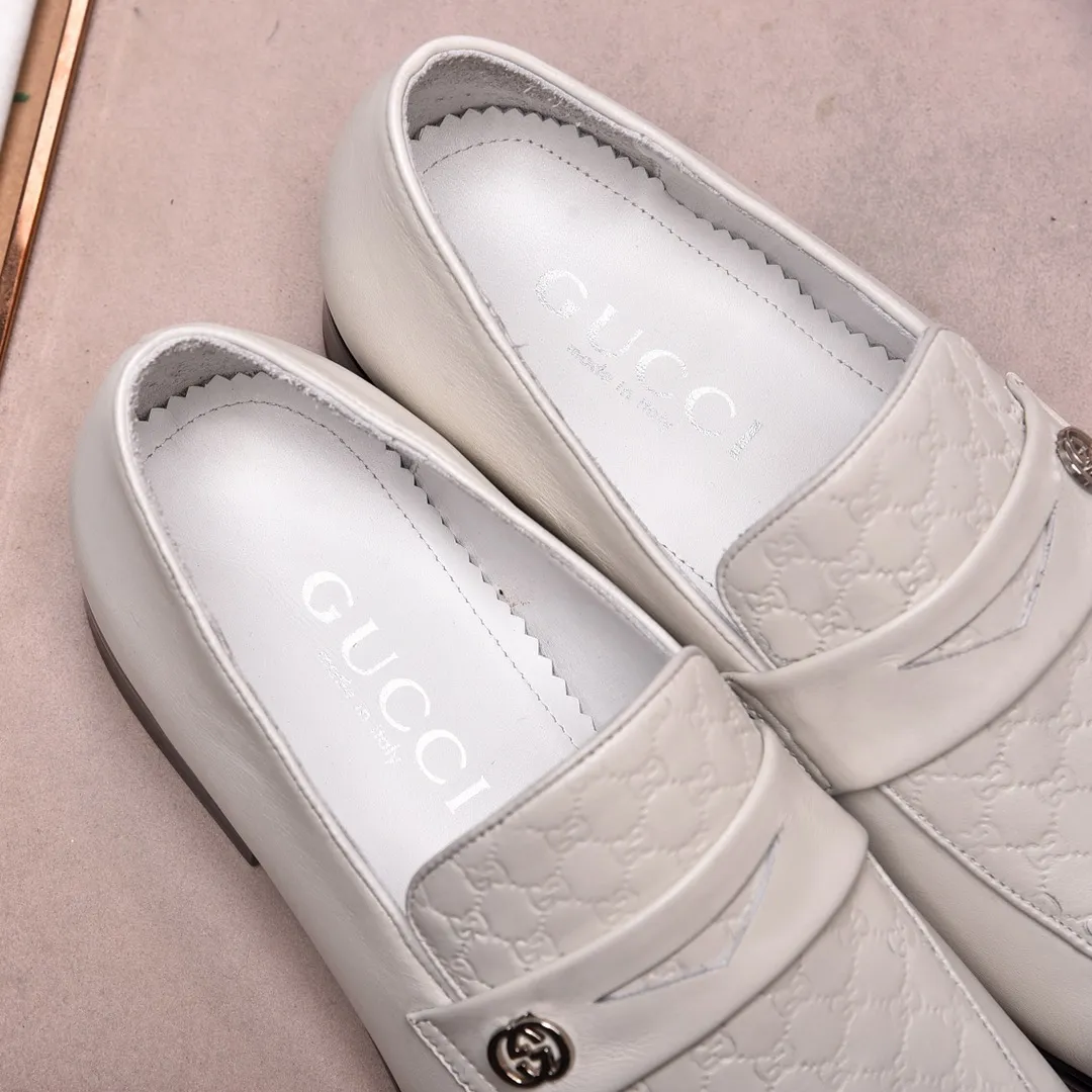 Men's shoes💰540📛📛Original (water-dyed cowhide) Gucci GUCCI official website formal shoes🌀 Italian🇮🇹imported cowhide➕top imported water-dyed cowhide lining💋Finely handmade original bottom, the real thing looks better when photographed in person Standard size 38-44